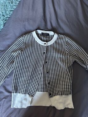 storets Black and White Houndstooth Cardigan Sweater